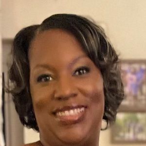 Meet your Posher, Jeanine